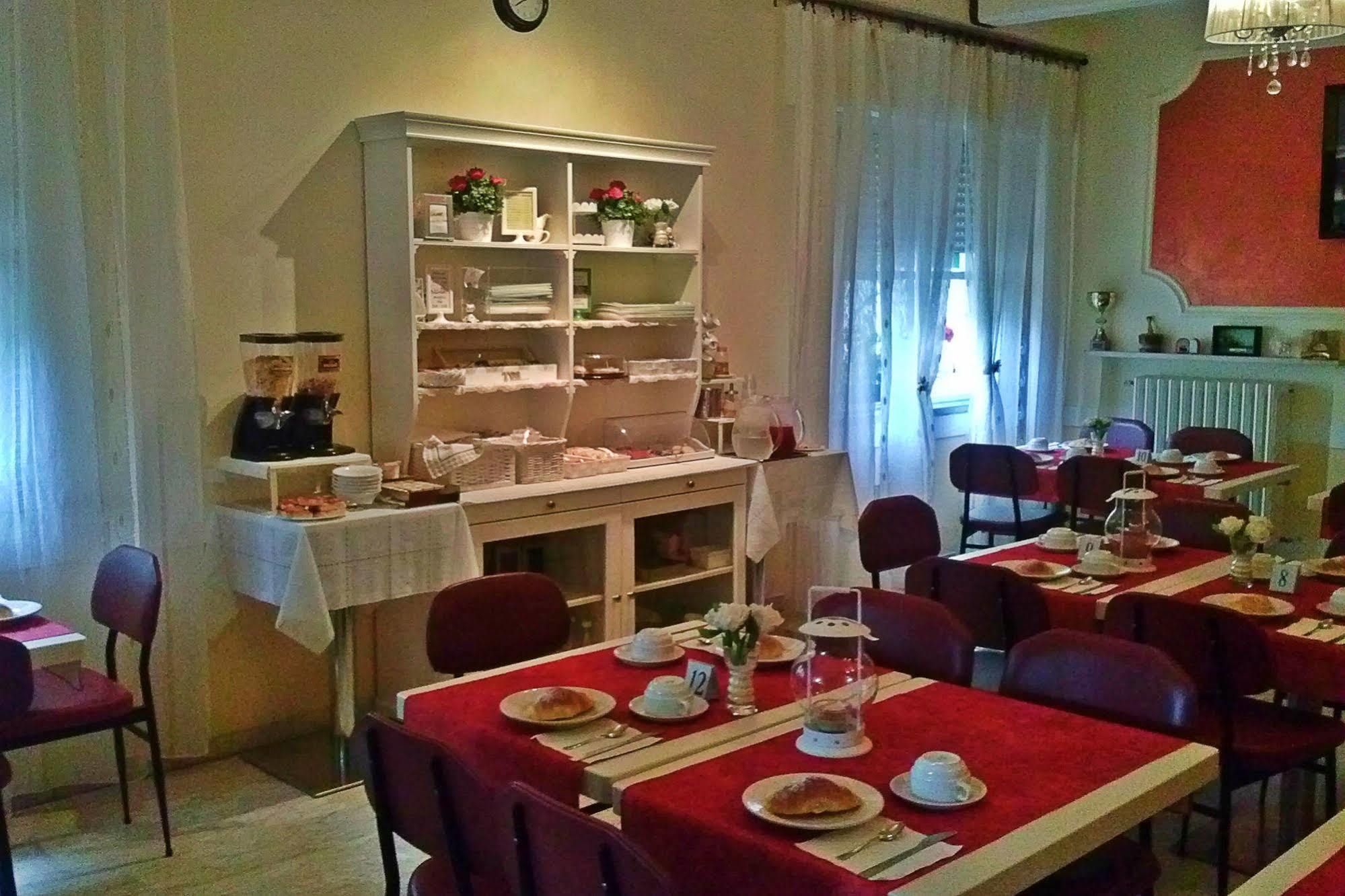 Bed & Breakfast Lauda Rimini